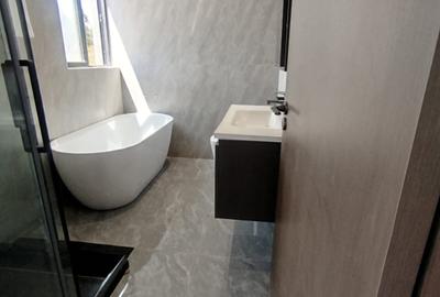 5 Bed House in Kikuyu Town - 3