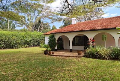 4 Bed House with En Suite in Loresho