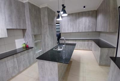 4 Bed Townhouse with En Suite in Karen