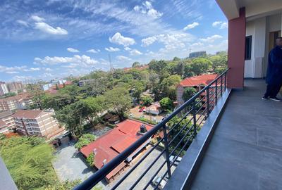 3 Bed Apartment with En Suite in Kileleshwa