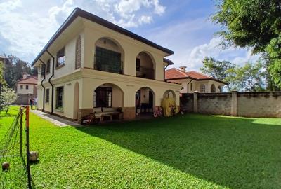 4 Bed Townhouse with En Suite at Lavington Green - 4
