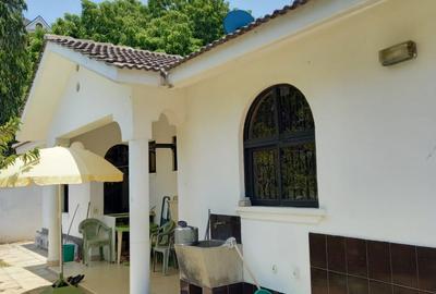 2 Bed House with En Suite in Nyali Area