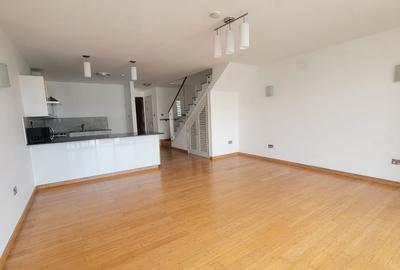 2 Bed Apartment with En Suite in Thika Road - 3