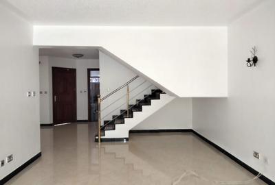 4 Bed House with En Suite in Spring Valley