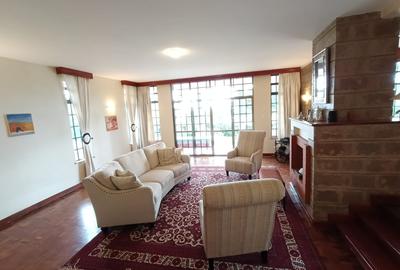 5 Bed Townhouse with En Suite at Red Hill Road