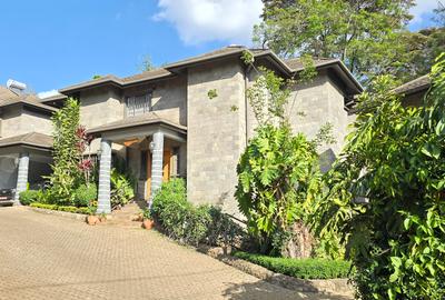 4 Bed Townhouse with En Suite at Peponi Road - 4