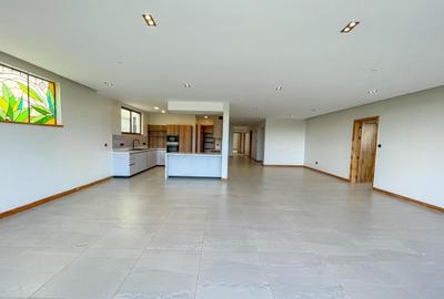 4 Bed Apartment with En Suite at Peponi Road - 3