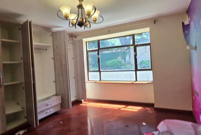 5 Bed Townhouse with Staff Quarters at Convent Drive - 3