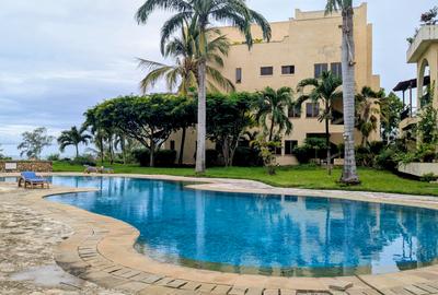 3 Bed Apartment with En Suite at Greenwood Drive