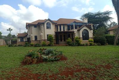 4 Bed Townhouse with En Suite at Runda - 2