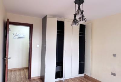 4 Bed Apartment with En Suite in Kilimani - 4