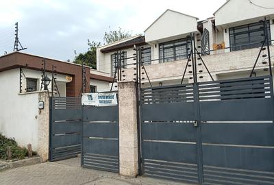 4 Bed Townhouse with En Suite at South C