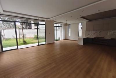 5 Bed Townhouse with En Suite at Lavington Green