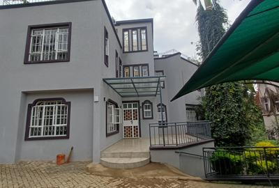 4 Bed Apartment in Spring Valley