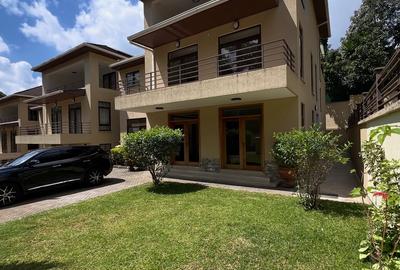 5 Bed Townhouse with En Suite at Njumbi Road - 2