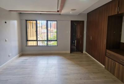3 Bed Apartment with En Suite at Kilimani Estate Nairobi