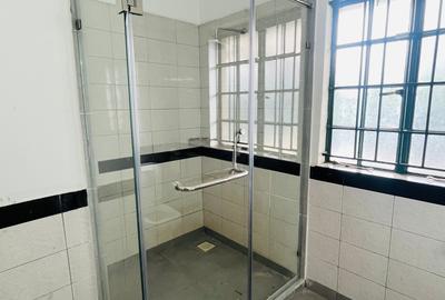 5 Bed Townhouse with En Suite at Shanzu