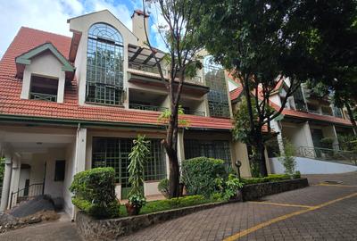 4 Bed Townhouse with En Suite at Lavington Road - 2