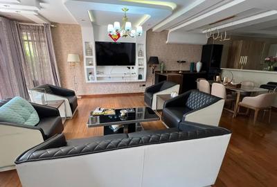 5 Bed Townhouse with En Suite at Lavington