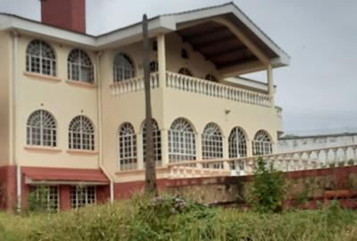 6 Bed House with En Suite in Loresho