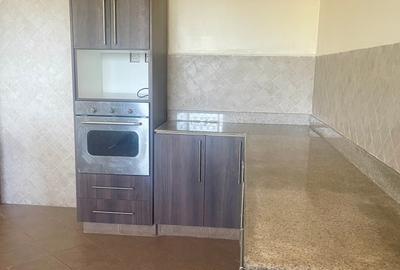3 Bed Apartment with Lift at Oceanic Road