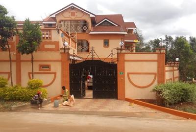 5 Bed Townhouse with En Suite at Langata