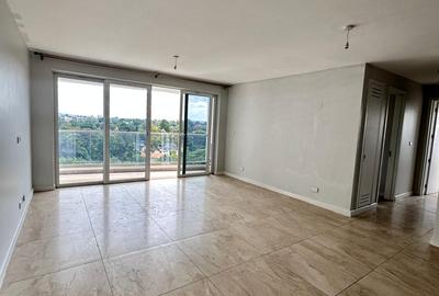 3 Bed Apartment with En Suite in Kileleshwa