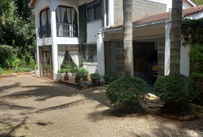 5 Bed Townhouse with En Suite at Mzima Springs