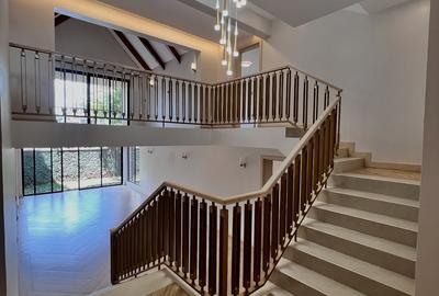 6 Bed Townhouse with En Suite at Convent Drive - 3