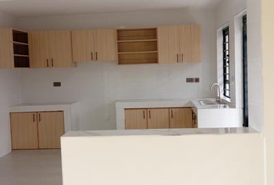 3 Bed Apartment with En Suite in Thindigua - 3