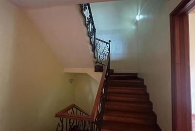 5 Bed Townhouse with En Suite in Riara Road - 4