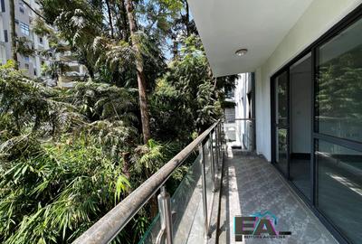 2 Bed Apartment with En Suite at Riverside Drive