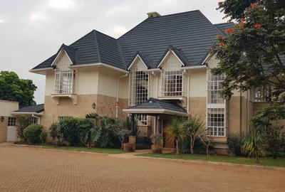 6 Bed House with En Suite at Kinanda Road