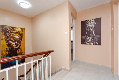 4 Bed Townhouse with En Suite at Tabere Crescent