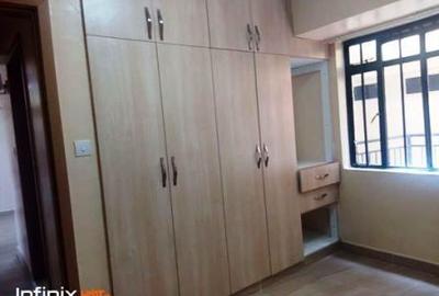 2 Bed Apartment with En Suite in Naivasha Road - 3