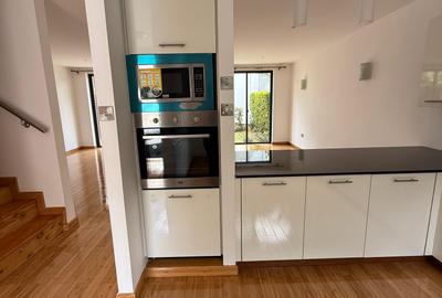4 Bed Villa with Swimming Pool in Garden Estate - 3