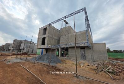 5 Bed House with En Suite in Karen - 3