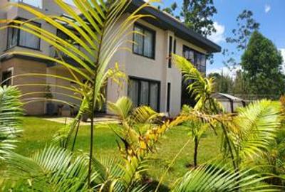 4 Bed Villa with En Suite at Loresho - 3