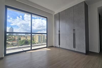 2 Bed Apartment with En Suite in Riverside
