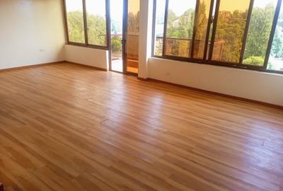 3 Bed Apartment with En Suite at Thindigua