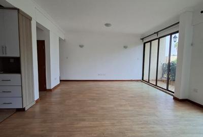 3 Bed Apartment with En Suite at Nyari - 4