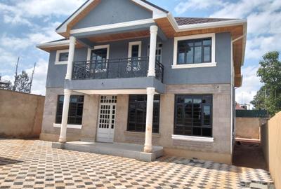 4 Bed Townhouse with En Suite at Croton Ridge