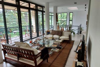 3 Bed Villa with En Suite in Muthaiga