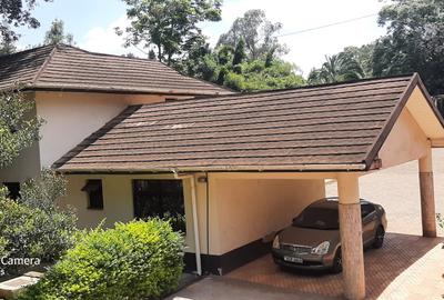 Commercial Property with Backup Generator in Lavington