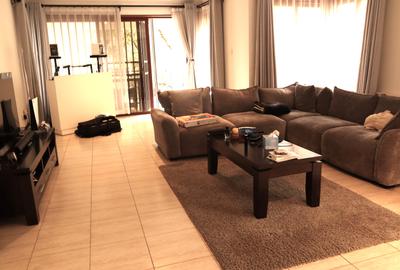 5 Bed Villa with En Suite in Westlands Area - 3