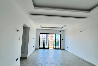 3 Bed Apartment with En Suite in Lavington