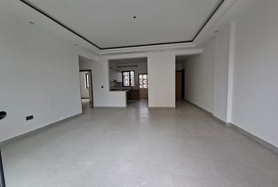 2 Bed Apartment in Brookside - 4