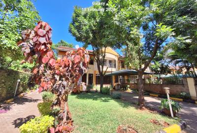 4 Bed Townhouse with En Suite at Amboseli. - 2
