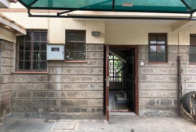 3 Bed Townhouse with En Suite in Athi River