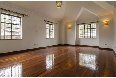 4 Bed Townhouse with En Suite at Peponi Gardens - 4
